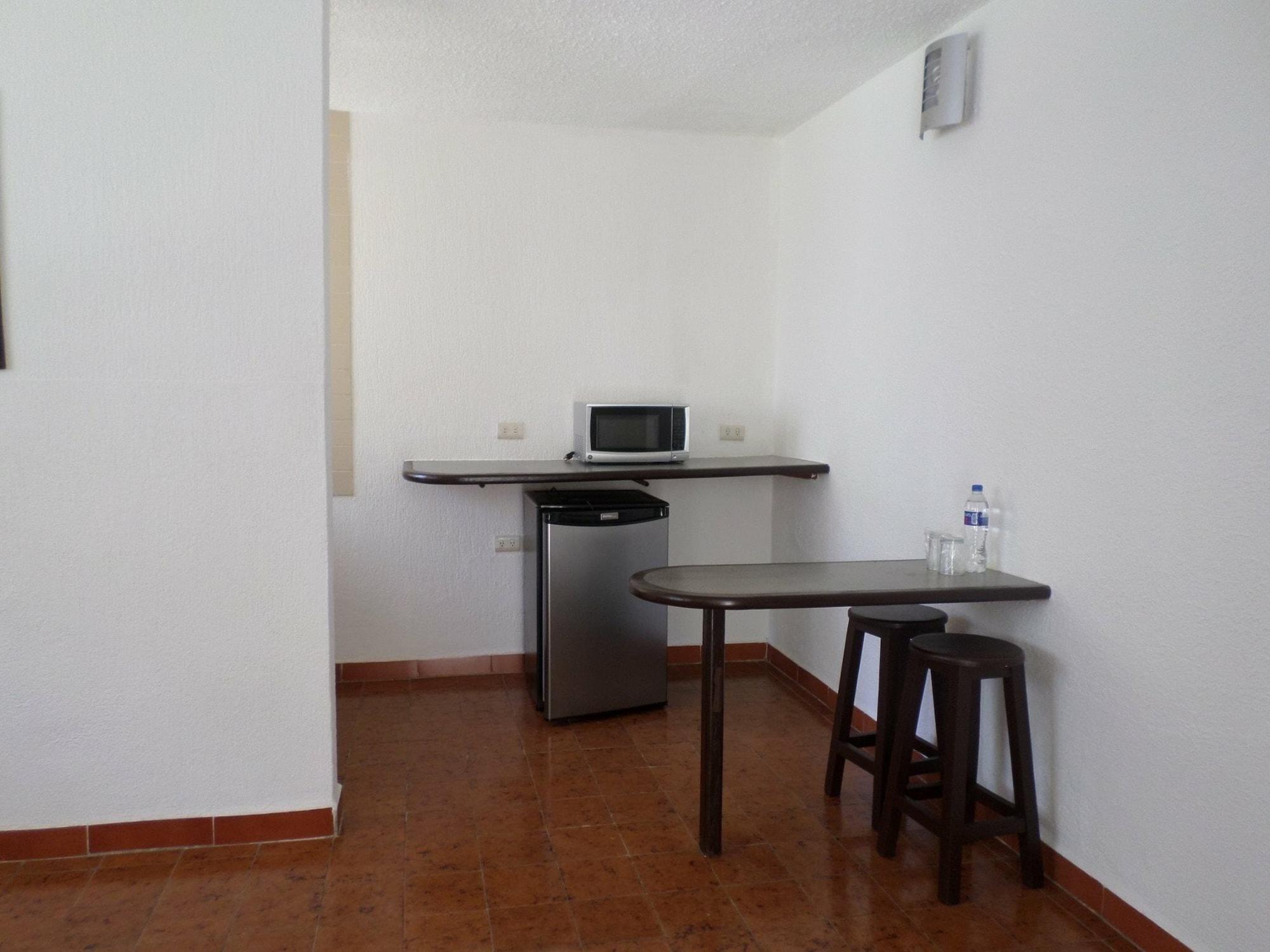 Hotel Suites Mediterraneo Boca Del Rio 베라크루즈 외부 사진