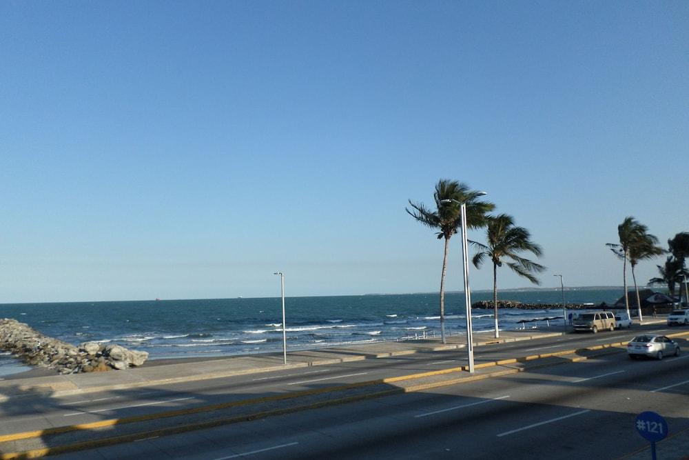 Hotel Suites Mediterraneo Boca Del Rio 베라크루즈 외부 사진