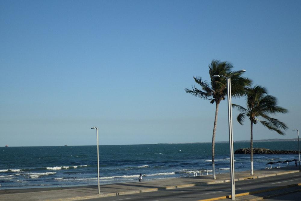 Hotel Suites Mediterraneo Boca Del Rio 베라크루즈 외부 사진