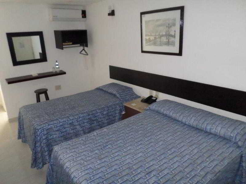 Hotel Suites Mediterraneo Boca Del Rio 베라크루즈 외부 사진
